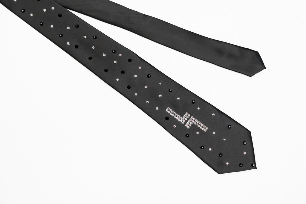 LuckySevens Crystal Tie